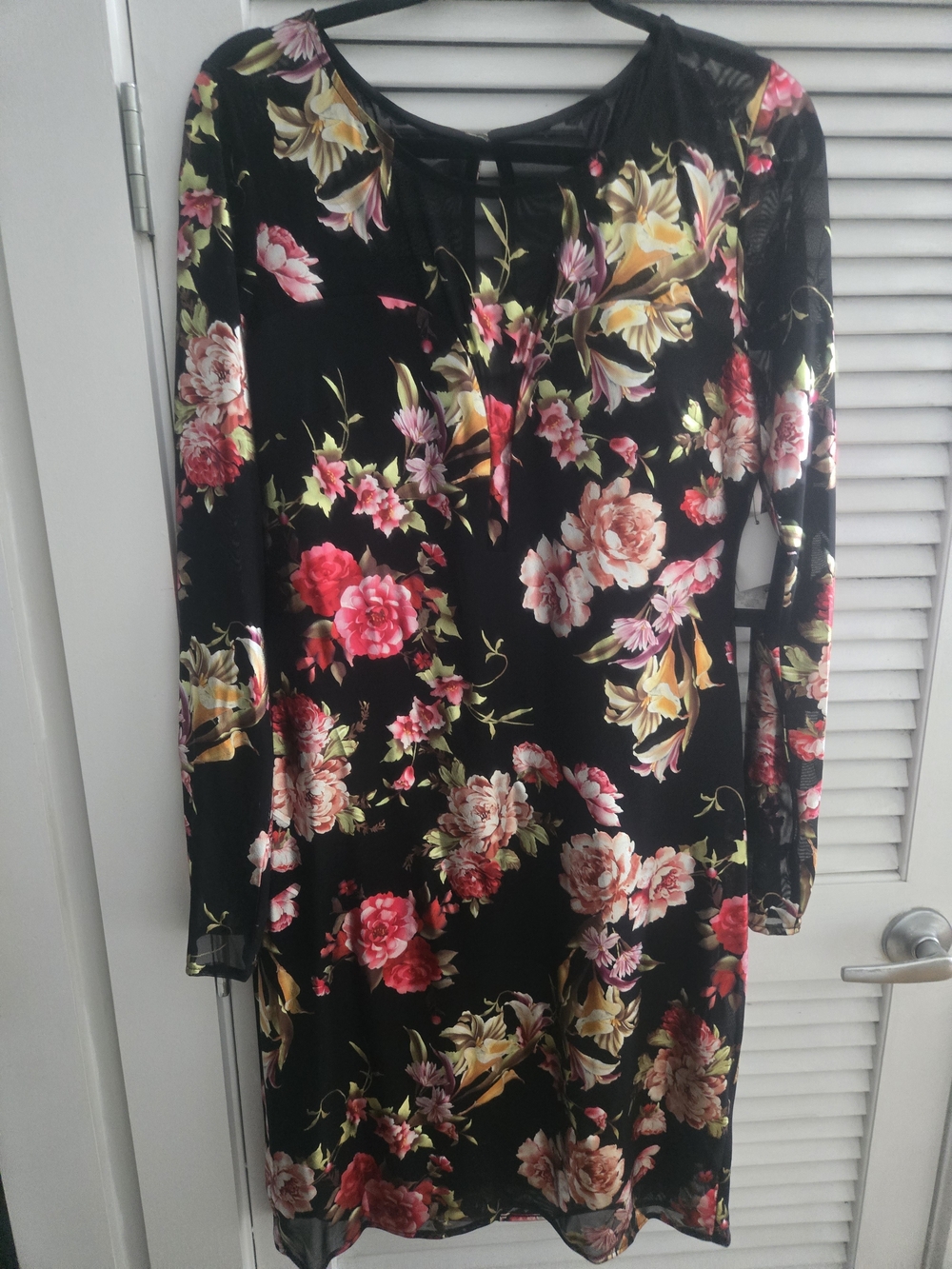 NWT Guess Black Floral Long-Sleeve Shift Dress with Pink & Yellow Blooms